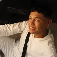 darek_azariass profilbillede