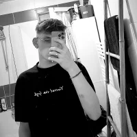 luluuu19cm's Avatar Pic