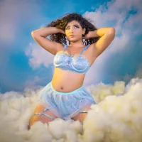 Gambar Profil CharlotteMillerr