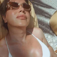 lawinsu8 Adlı Modelin Avatarı