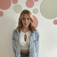 JulieWilliamst এর প্রোফাইল ছবি