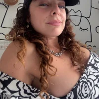 uishdoll's Profile Pic