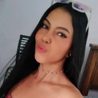 AmbarMorgan Φωτ, Προφίλ