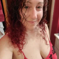 Alice1982's Profile Pic