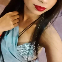 DesiLisa 的個人資料圖片