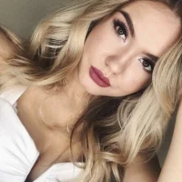 KristyChelly's Avatar Pic