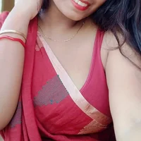naina1's Profile Pic