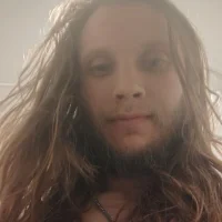 shysexkittenobeysmaster's Avatar Pic