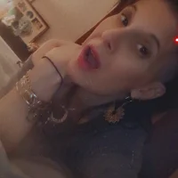 Venusinfurs462's Avatar Pic