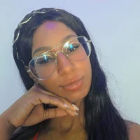 BritneyVega 头像图片