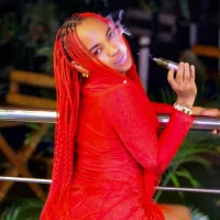 Foto desnuda XXX de _roxanne