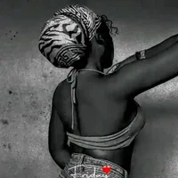 ebony_queen11