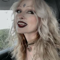Vampyrbite's Profile Pic