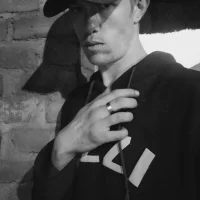 10inchesselfsucker webcam