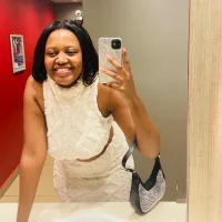 Molly_02's Profile Pic