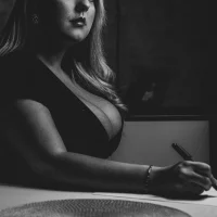 Ashley_BBW's Avatar Photo