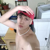 รูปโปรไฟล์ของ james_latin12