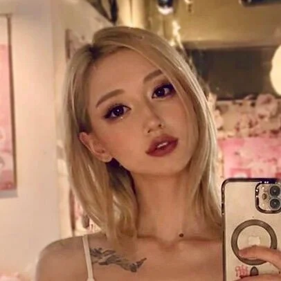 FoxyChpoxi Stripchat profile image