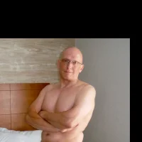 ajNaked78764