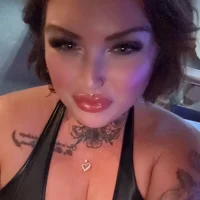 FeralQueen's Avatar Pic