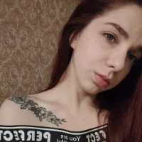 Aleena_piper Φωτ, Προφίλ