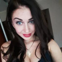 Shealinna's Profile Pic