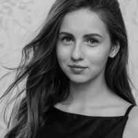 AliceAdams' Avatar Pic