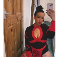 FoxyFae's Avatar Pic