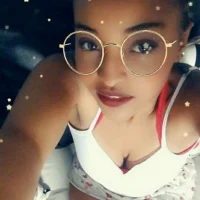 Emily_saggy_boobs's Profile Pic