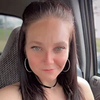 Cece6908's Profile Pic