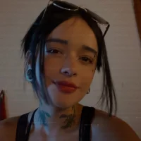 ariana-white- Avatar-Bild