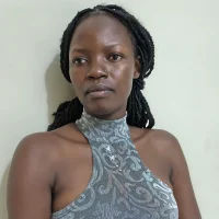 Pettite_ebony1