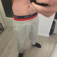 Imagem de avatar de young20cm-Aktiv