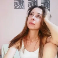 Профилна снимка на Adelinaa_