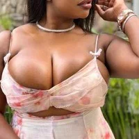 BustyNina41XX Gambar Avatar