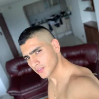 liam_gray18's Profile Pic