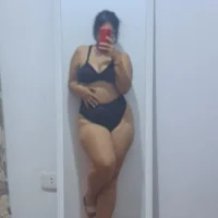 Ruby_curvy's Profile Pic