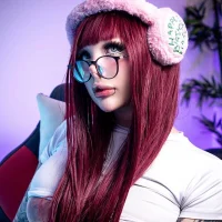 Scarbadgirl_