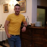 ionut9879 – Avatar fotka