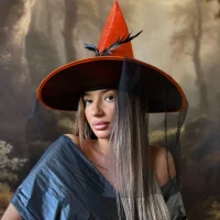 AlexaVee_ Adlı Modelin Avatarı