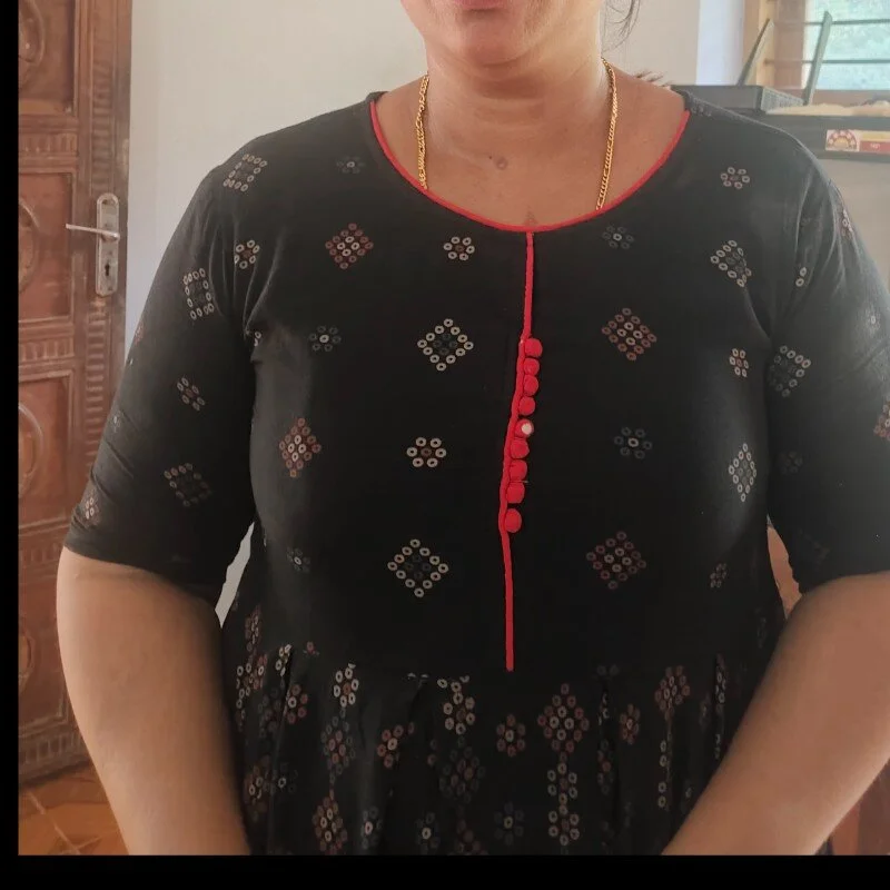 Mallu-parvathy profile photo