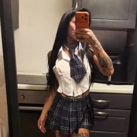 craengie420 webcam model