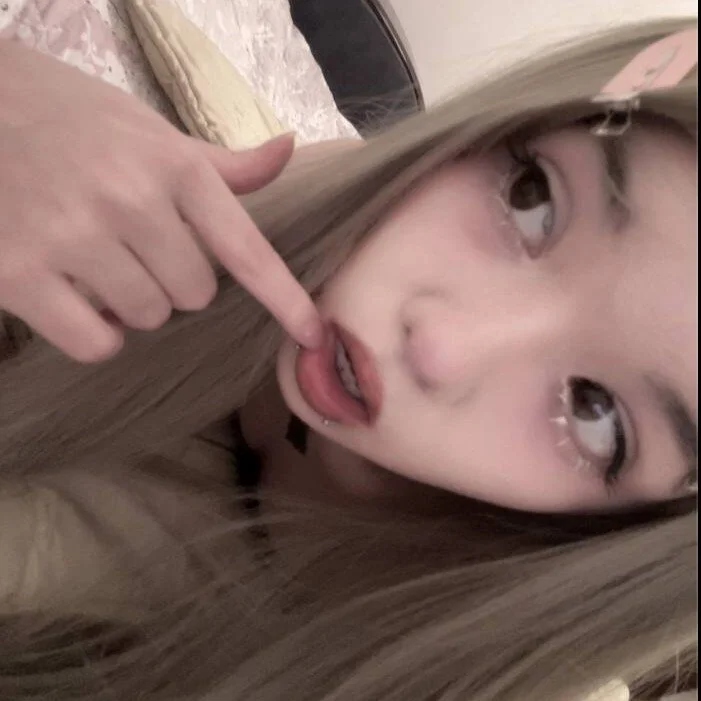 kok0mi Stripchat profile image