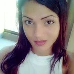 cari_berry's Avatar Photo