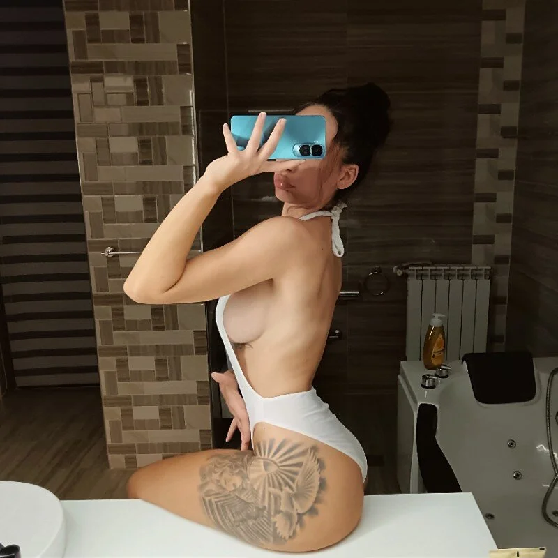 ElizabethRoseXO profile photo