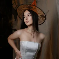 รูปอวาตาร์ของ ElviraWesdety