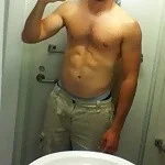 youngstud_22's Profile Pic