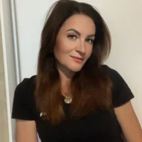 Nikol_Sunny's Profile Pic