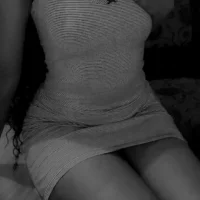 queeenie_'s Profile Pic