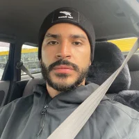 Greendbrss's Profile Pic